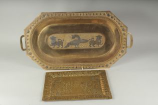 A FINE LARGE 19TH CENTURY SRI LANKAN SILVER INLAID BRASS TRAY, 66cm wide (from handle to handle),