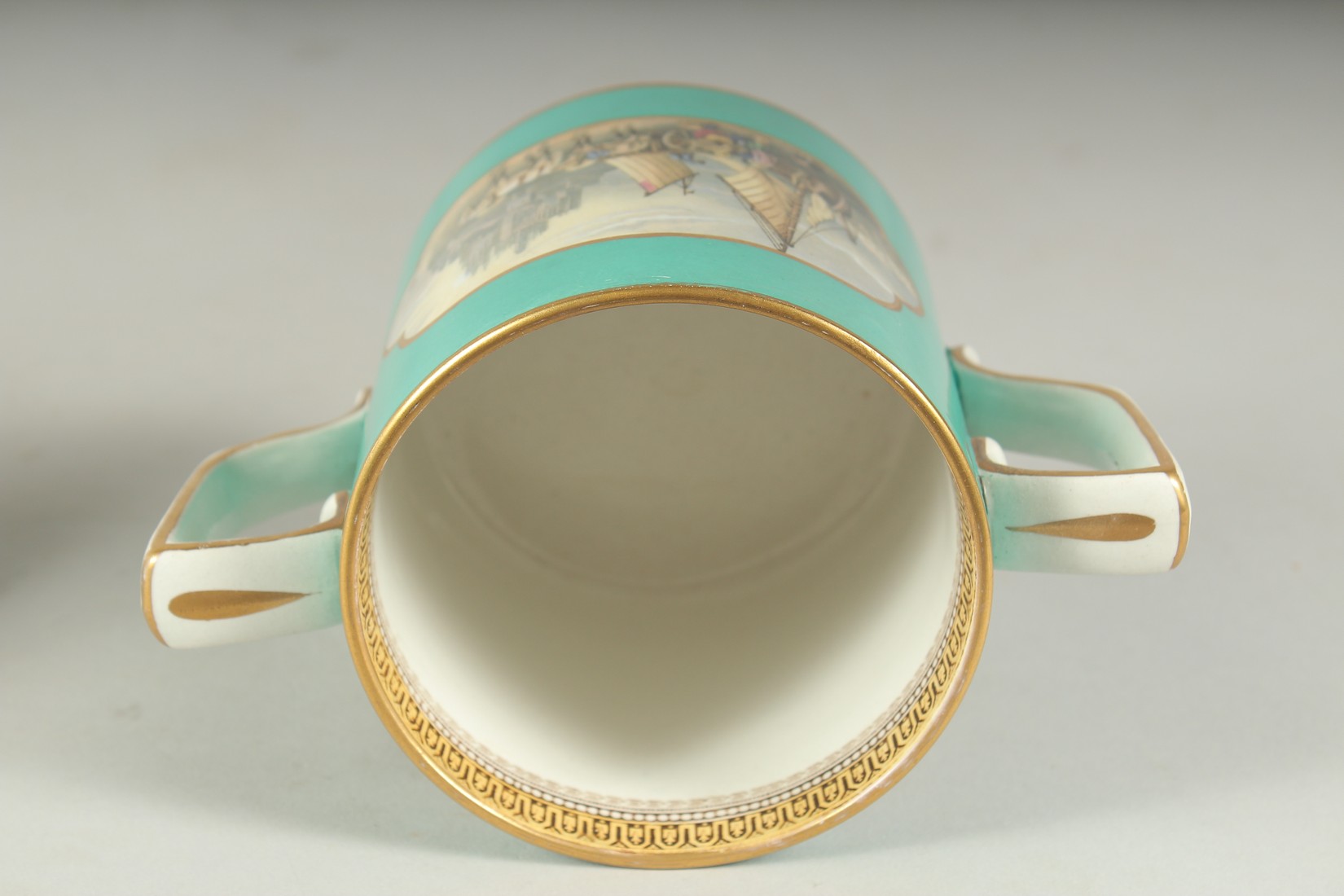 A PRATT WARE TWO HANDLED MUG AND A PLATE, Il Penseroso, 2ins high (2). - Image 6 of 8