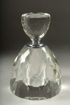 A LARGE HEAVY SLICE CUT PERFUME BOTTLE AND STOPPER.