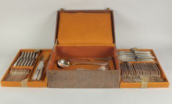 A GOOD FRENCH SILVER PLATED THREE DRAWER CANTEEN comprising: fish slice, soup ladle, cake slice,