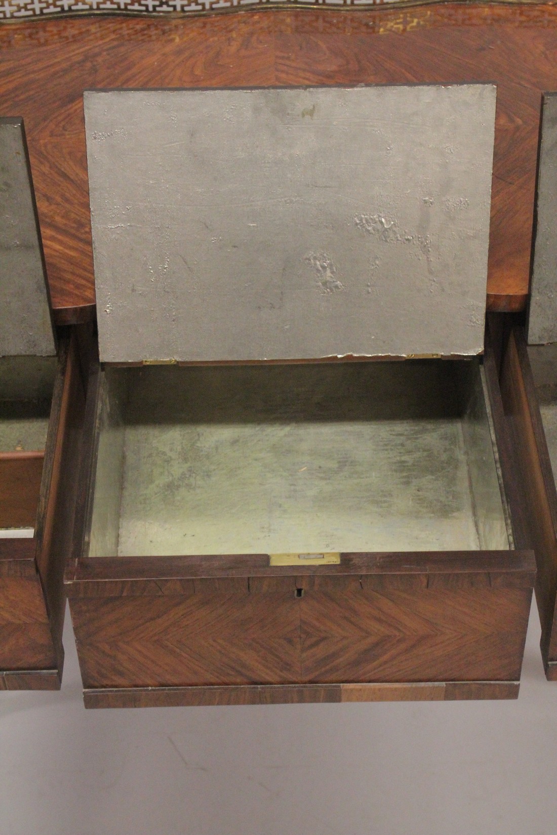 AGOOD 19TH CENTURY FRENCH KINGWOOD PADROUSE with brass galley and quartered top, three freize - Image 4 of 7