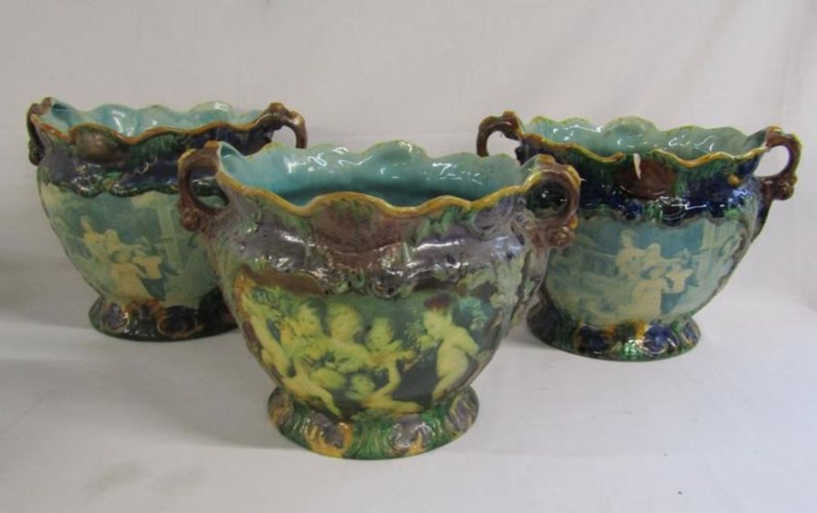 Collection of jardinières - blue ones measuring approx. 23.5cm tall (one heavily damaged) - Image 2 of 3