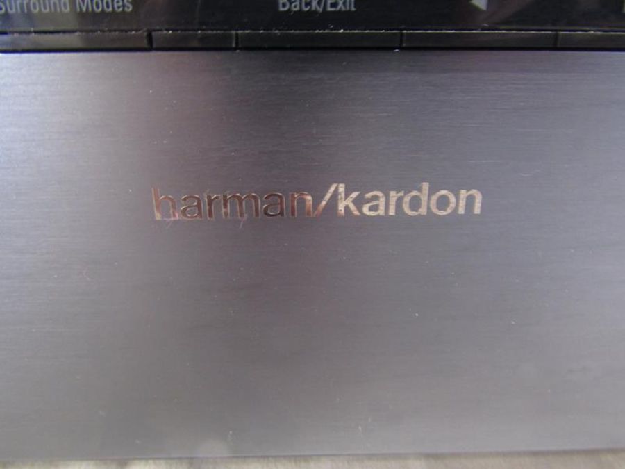 Yamaha YST-SW030 subwoofer (no plug) and Harman/Kardon AVR 255/230 receiver with remote - Image 8 of 13