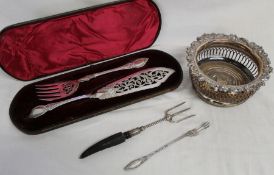 Large silver on copper wine coaster, cased set of silver plated fish servers, pickle fork & bread