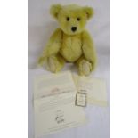 Steiff teddy 654992 British Collectors' Teddy 2001 - limited edition 02779/4000 - with growler