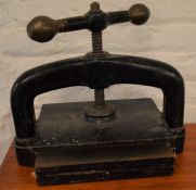 Cast iron bookbinder's press