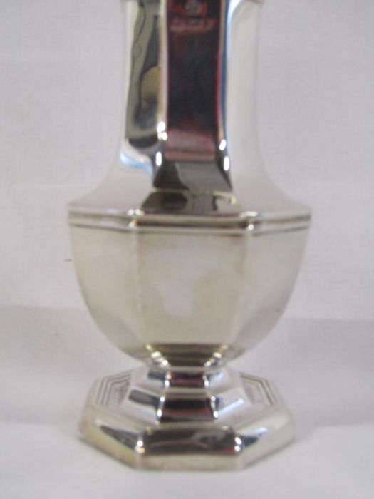 William Hutton & Sons Ltd - London silver caster - dates rubbed but possibly 1893-1907 - approx. - Image 3 of 4