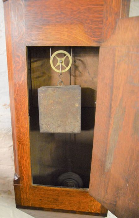 Georgian tavern clock by Louis Bellatti of Grantham in an oak & mixed wood case Ht 147cm W 46cm dial - Image 2 of 5