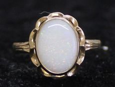 Tested as gold (ct uncertain) opal ring, 3.5g, size S