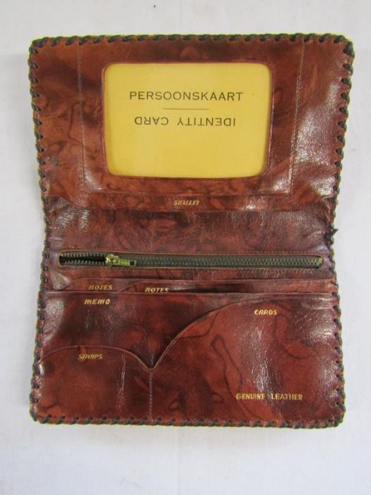 Possibly gazelle vintage 1960's fur bag with purse and 4 fur corsages - Image 4 of 6