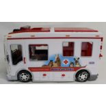 Breyer Mobile Vet Clinic, 46.5cm wide, 20cm deep, 24.5cm high