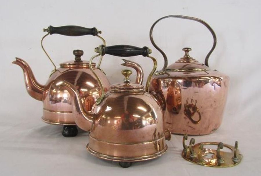 2 Premier System electric copper kettles and one other - also a brass key holder - Image 5 of 5