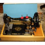 Singer hand crank sewing machine R600802