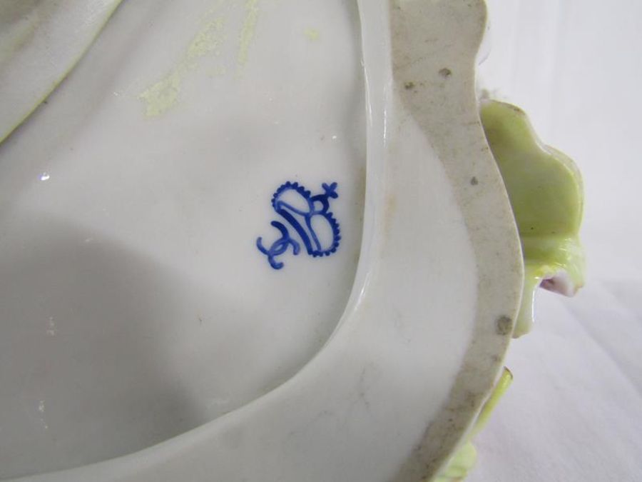 Early 20th century porcelain sweet meat dishes (one showing some damage) marked with cc below a - Image 7 of 7