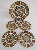 Royal Crown Derby 1128 Imari pattern cake plate approx. 23.5cm dia. and 4 side plates approx. 16cm