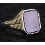 Tested as gold (ct uncertain) signet ring 4.4g, size U / V