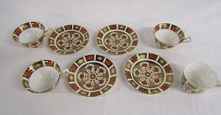 Royal Crown Derby 1128 Imari pattern 4 tea cups and saucers - Image 2 of 3