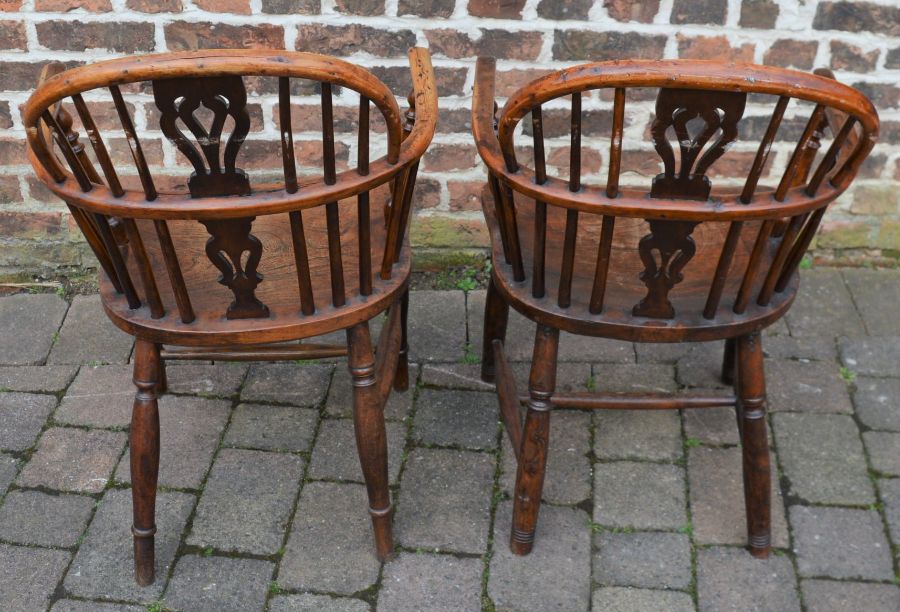 *2 near pair Victorian yew wood Windsor chairs with straight stretchers .  This lot is subject to - Image 4 of 4