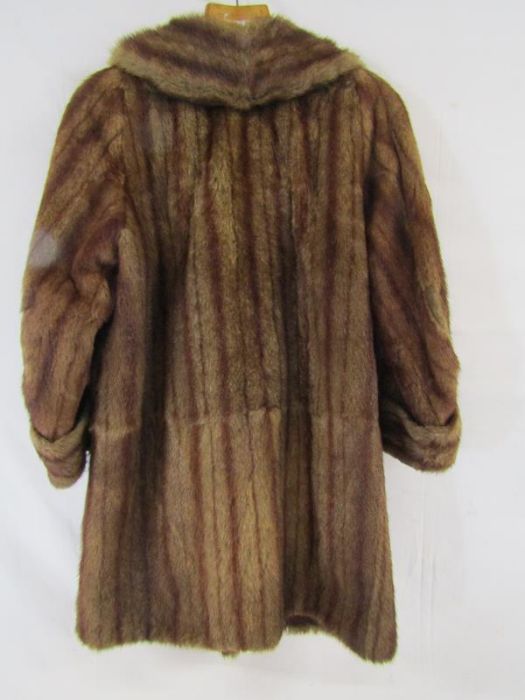 Fur coat and 2 fur stoles grey one with lined collar - Image 6 of 6