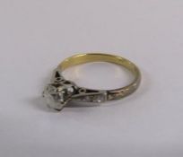 18ct gold diamond solitaire ring mounted in platinum with smaller diamonds to shoulders - ring