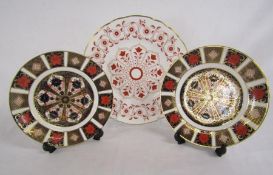 2 Royal Crown Derby 1128 Imari pattern plates approx. 22cm and Royal Crown Derby 'Rougemont' plate