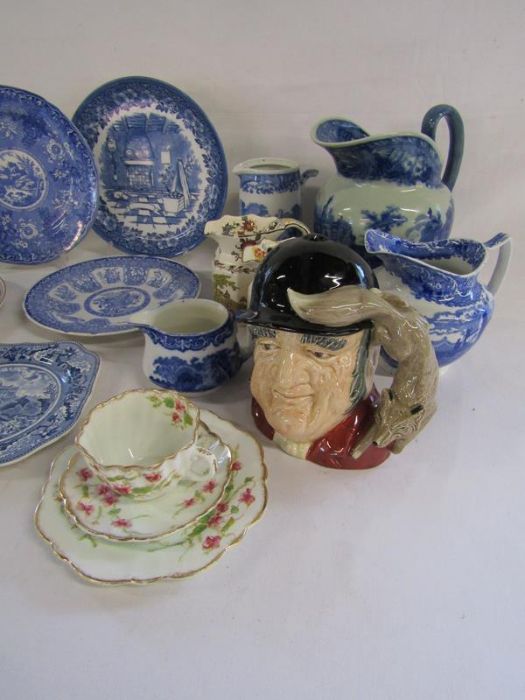 Blue and white plates to include Ringtons, Wedgwood, Spode Filigree plates also blue and white and - Image 4 of 4