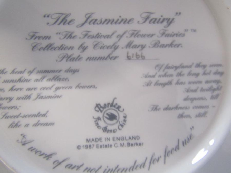 Collection of items to include biscuit barrel, tall vase, 'The Festival of Flower Fairies' plates, - Image 5 of 6