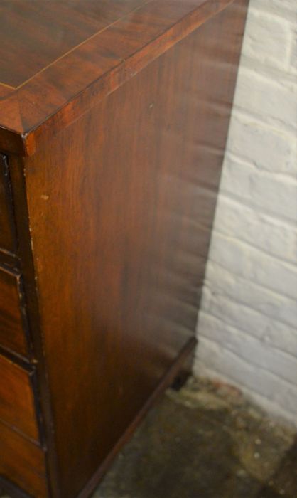 Georgian mahogany chest of drawers with bone escutcheons & brass plate handles (2 missing) L 97cm - Image 5 of 5