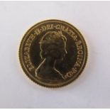 1982 gold half sovereign