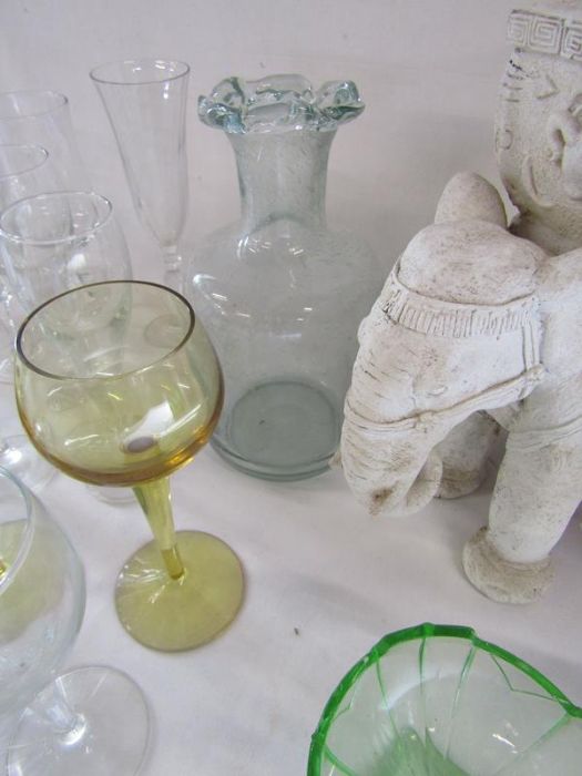 Collection of glassware includes coloured oversized glass, buoy, wine glasses and elephant plant - Image 3 of 5