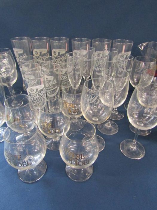 Collection of bar glasses includes Peroni pints and halves, Jack Rabbit, Biere Noel, Bessacar etc - Image 3 of 5