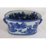 Reproduction blue and white footbath approx. 41cm x 31cm (excludes handles)