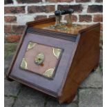 Victorian mahogany & brass coal scuttle / purdonium (without shovel)