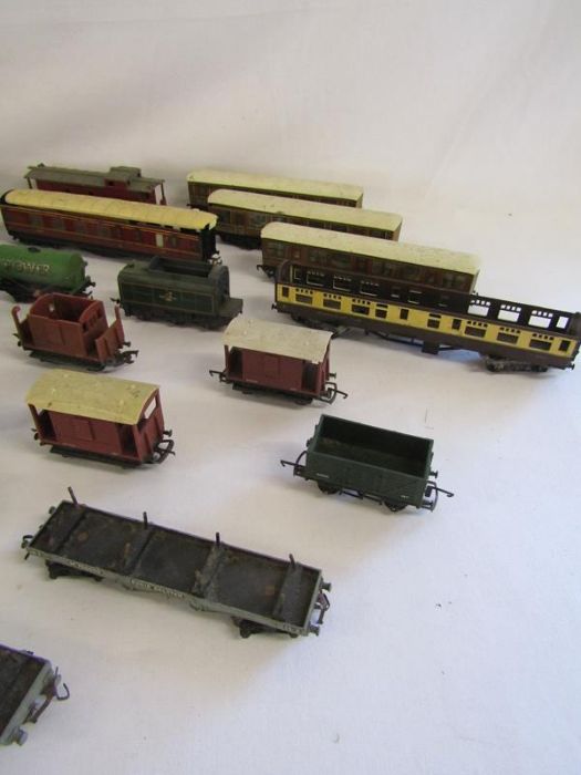 Collection of 00 and N gauge trains and rolling stock - Bild 4 aus 5