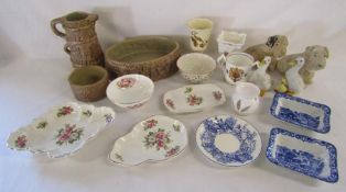 Collection of items to include Hillstonia, The Leonardo collection ducks, Shredded wheat dishes, Old