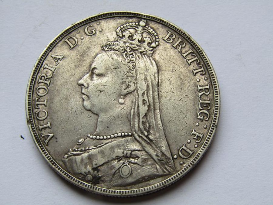 Collection of Queen Victoria and King George V and III coins includes 1893 one shilling, 1826 - Image 25 of 33