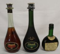 2 bottles of Otard cognac 70cl : - Napoleon Extra Fine & VSOP Fine Champagne and 1 bottle 1979