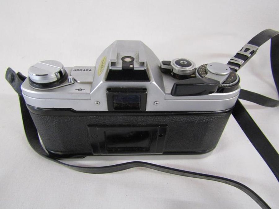 Canon AT-1 camera, Olympus CM10 camera, Sirius tele-converter lens and Haminex flash, - Image 3 of 9