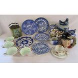 Blue and white plates to include Ringtons, Wedgwood, Spode Filigree plates also blue and white and