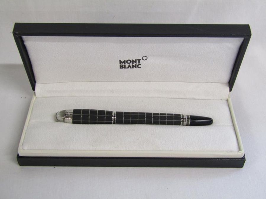 Mont Blanc 'Starwalker' rollerball pen