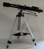 Saxon Refractor telescope, 700mm focal length, 70mm aperture, with 5 x 24 finder scope, 3 x 1.25"