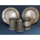 William Fasson & Robert Hitchman pewter plates, 2 pewter tankards and a hammered sugar dredger