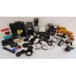 Mixed collection of camera accessories, Hanimex TZ2, Cobra Auto 150s, Agfatronic 250B, Starblitz