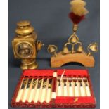 Set of three mounted heavy horse brassware consisting of swingers & central plume, brass carriage