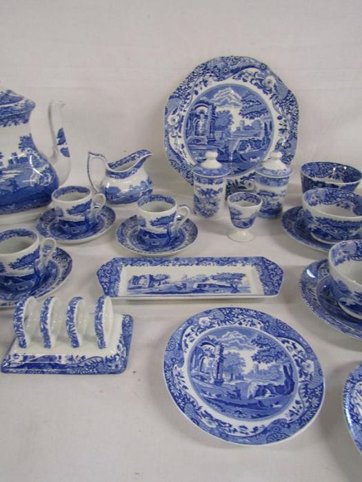 Copeland Spode old and new part coffee set with coffee cans and saucers, part tea set, mugs, milk - Image 3 of 4