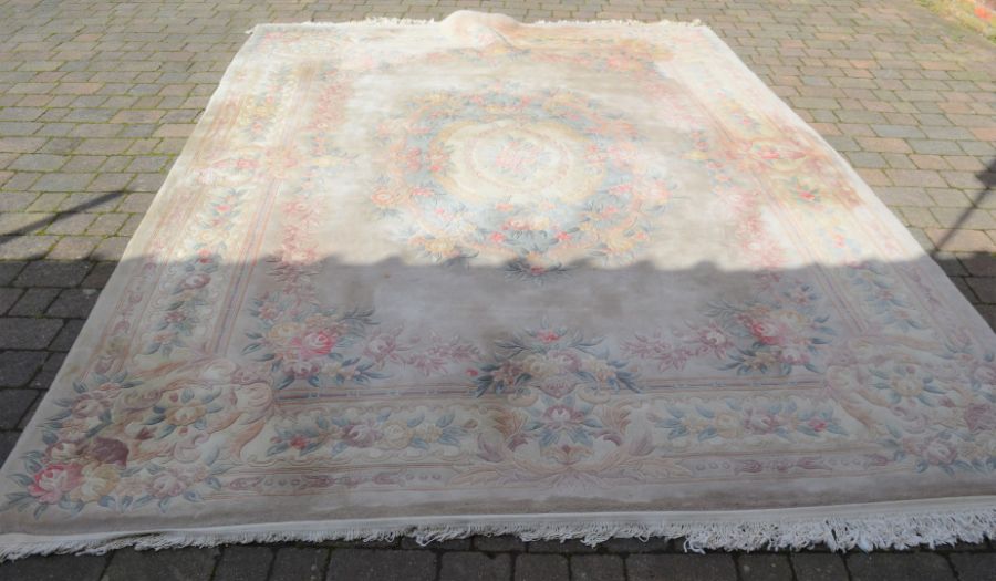 Large Chinese wool carpet 366cm by 274cm