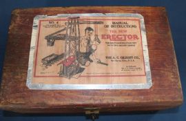 The New Erector - No. 4 in wooden box made by The A C Gilbert Co, New Haven, with manual of