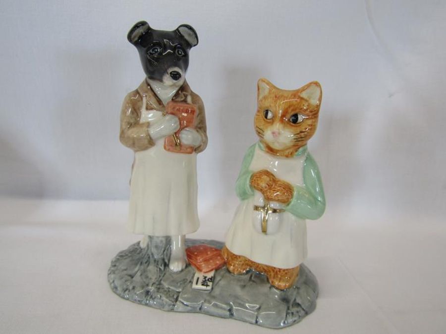 2 Beswick Beatrix Potter tableaus - Ginger & Pickles 1923 / 2750 & Mrs Tiggy-winkle & Lucie 389 / - Image 8 of 12