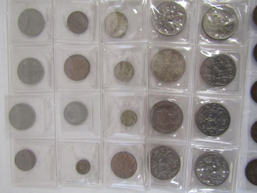 Collection of coins mostly Queen Elizabeth also includes Churchill - Image 11 of 15