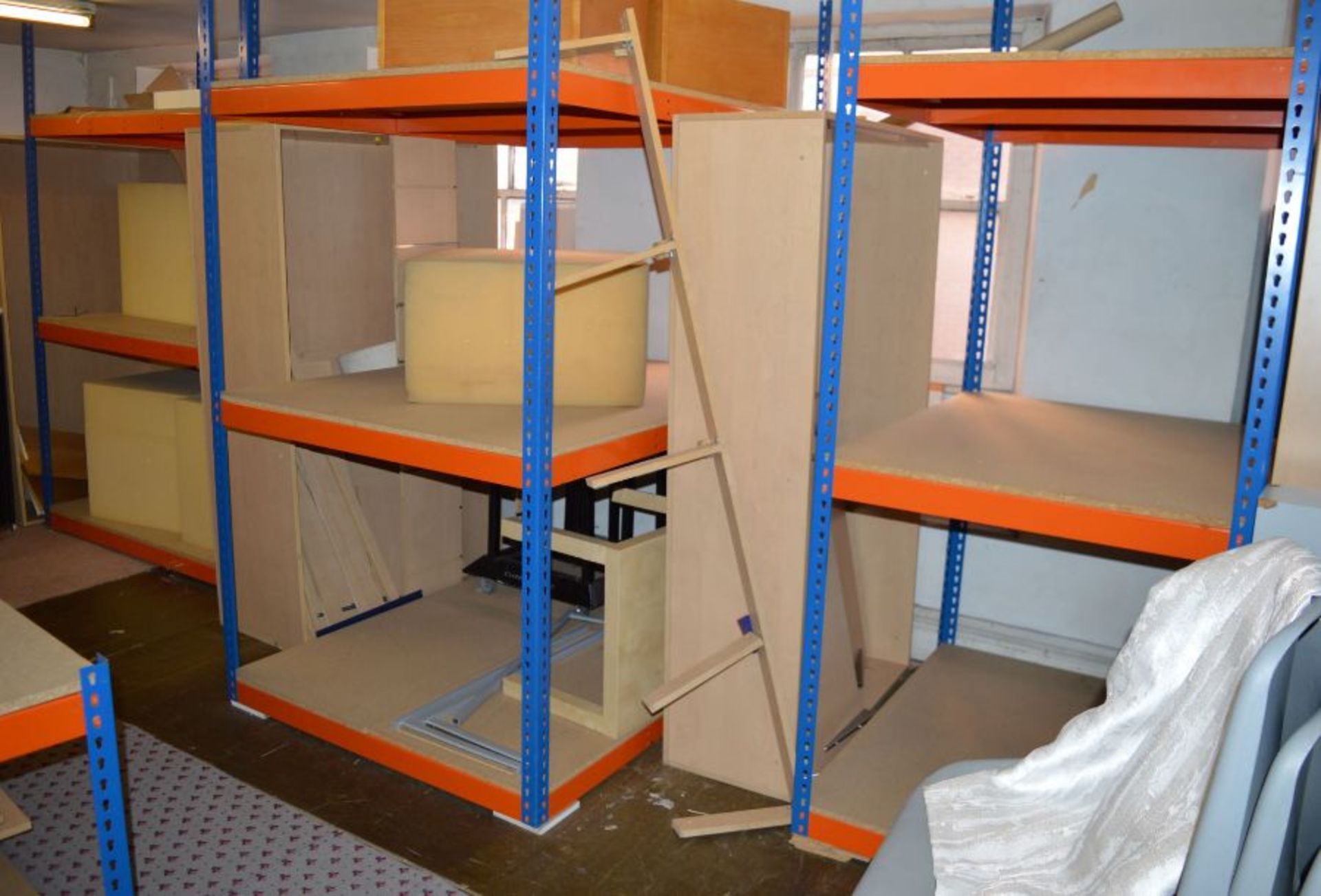 *Modern racking (3 units with 3 shelves & 2 low level 2 shelve units) 122cm x 92cm / 122cm x 153cm /
